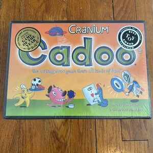 NEW Cranium CADOO Board Game Learning Game Creative Cat Word Worm Data Head Star